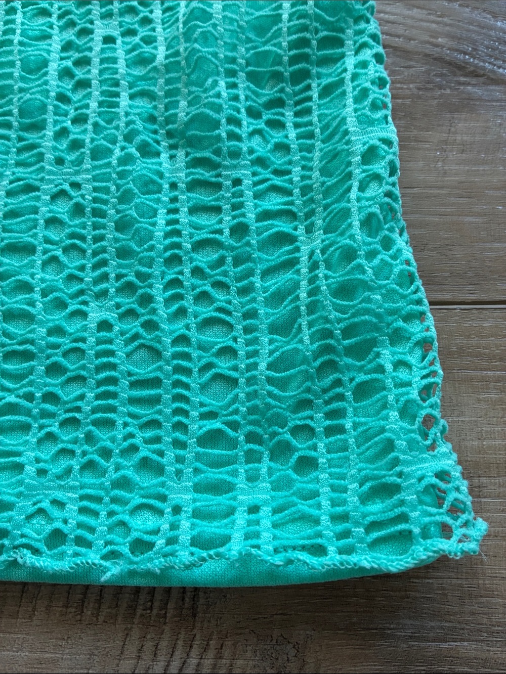 Peck & Peck Mint Green Crochet Scoop-Neck Top Size S - Picture 4 of 8